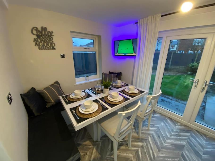 Wharfedale Lodge- Bungalow-3 Bed, 2 Bath, Amazing! Thornton  Bagian luar foto